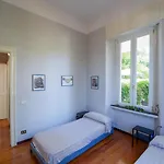 Ferienhaus Your Dream On Maggiore: Historic House E Private Jacuzzi *