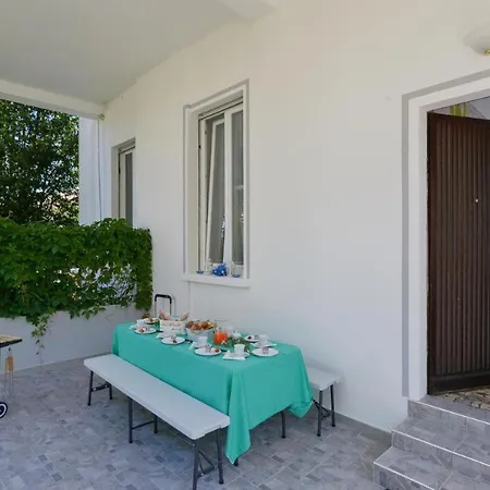 Your Dream On Maggiore: Historic House E Private Jacuzzi Dom wakacyjny Stresa