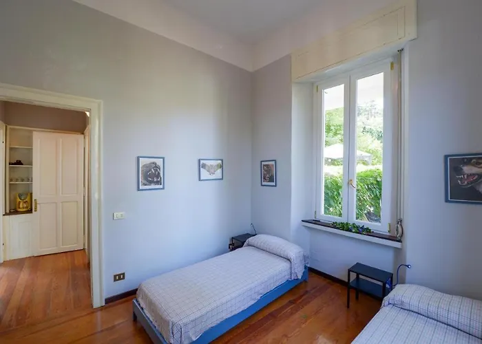 Дом отдыха Your Dream On Maggiore: Historic House E Private Jacuzzi *