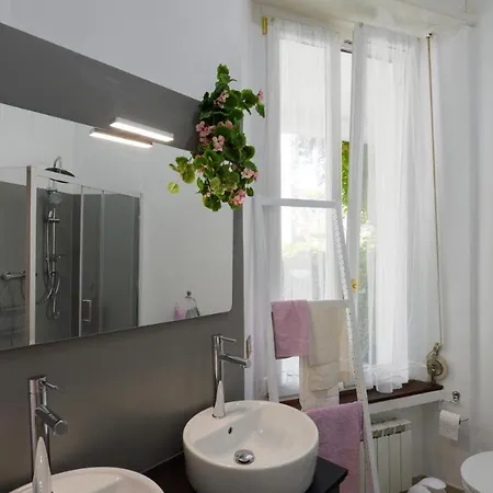 別荘 Your Dream On Maggiore: Historic House E Private Jacuzzi