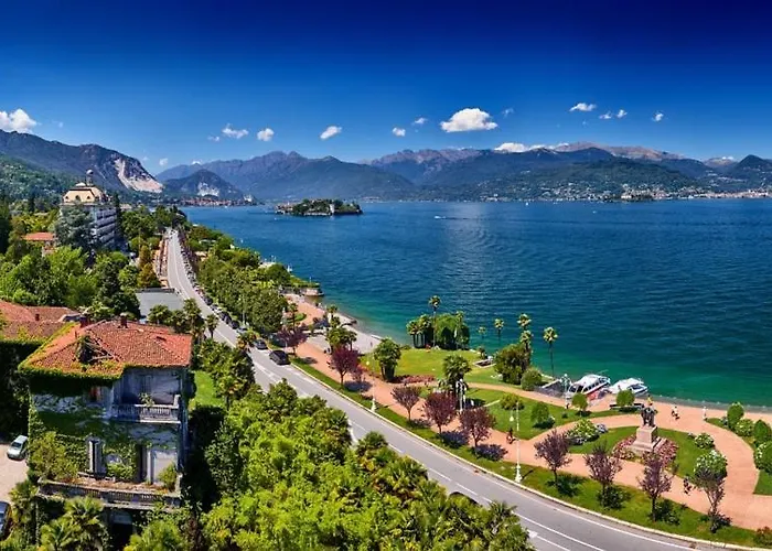 Your Dream On Maggiore: Historic House E Private Jacuzzi *